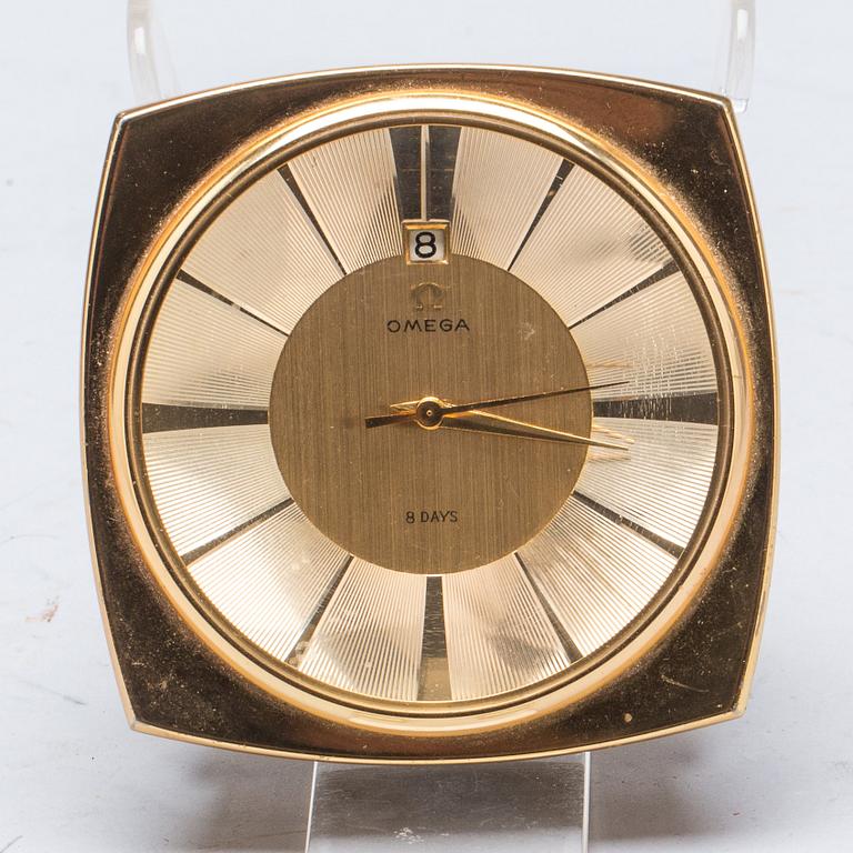 BORDSUR, Omega, 1900-talets mitt/andra hälft.