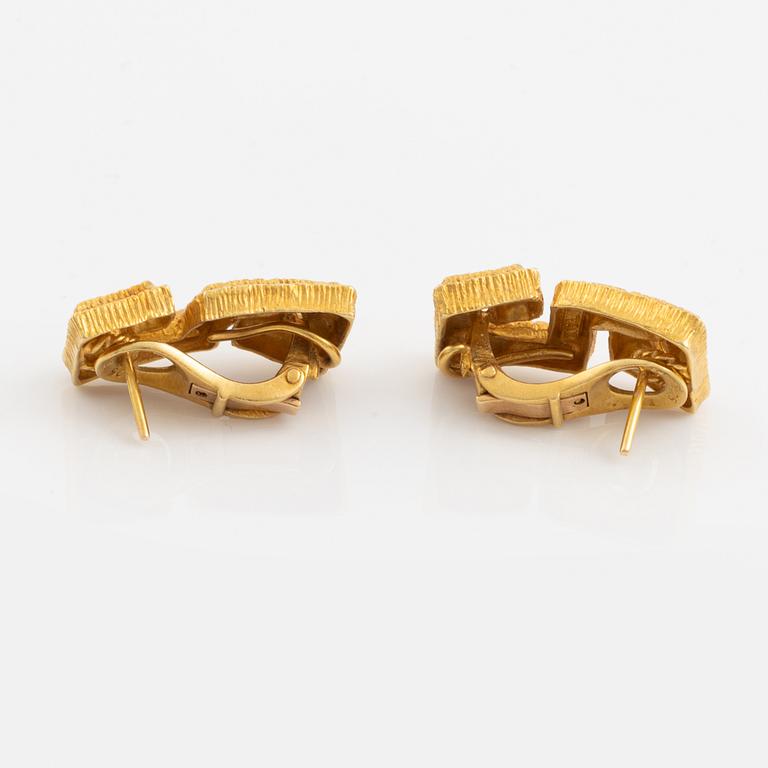 A pair of 18K gold Maramenos & Pateras earrings.