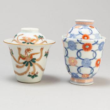 Two sets of 17+12 cups with covers (19+17), Japan, early 20th century.