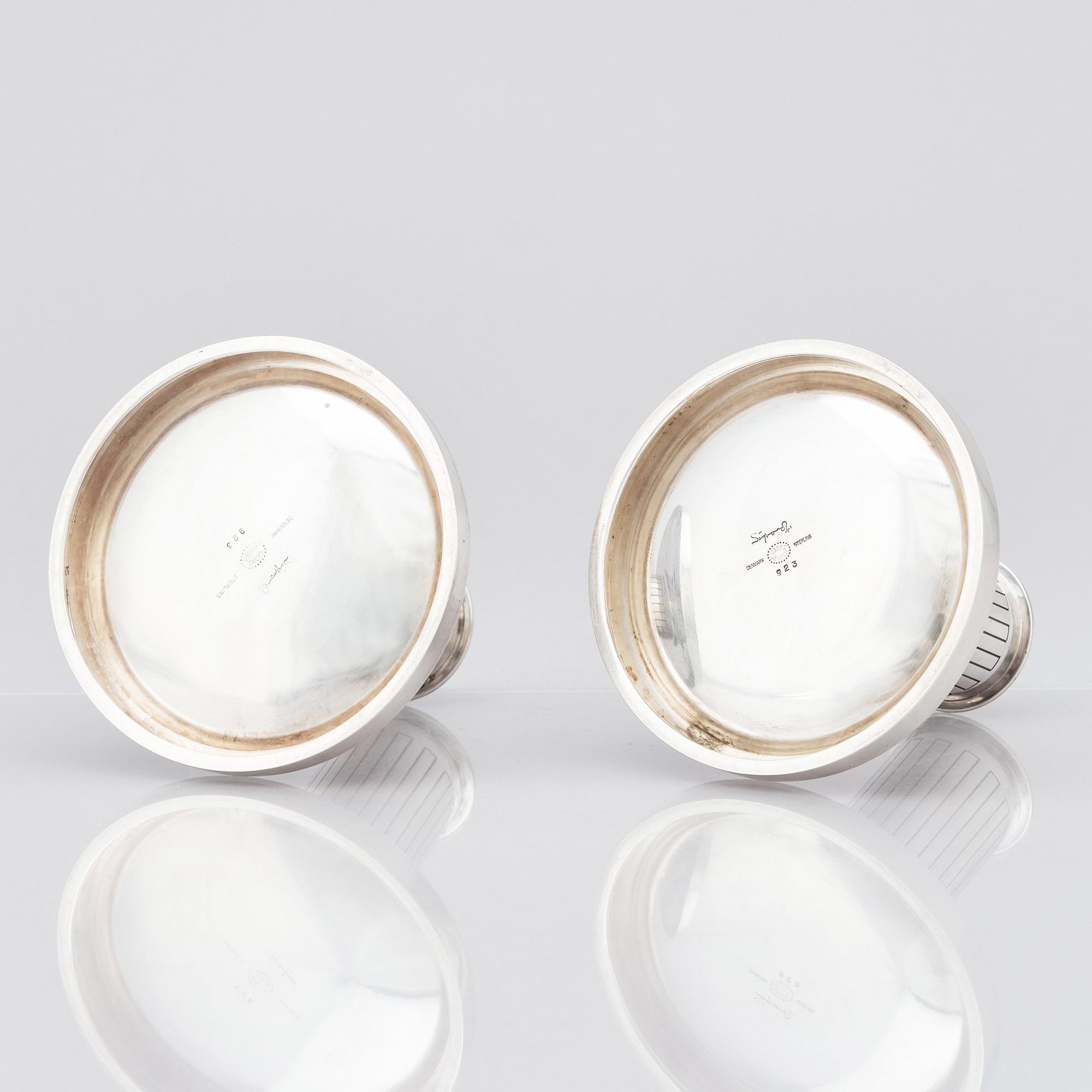 Sigvard Bernadotte, ljusstakar, ett par, Köpenhamn 1945-77, sterlingsilver, modell 923.