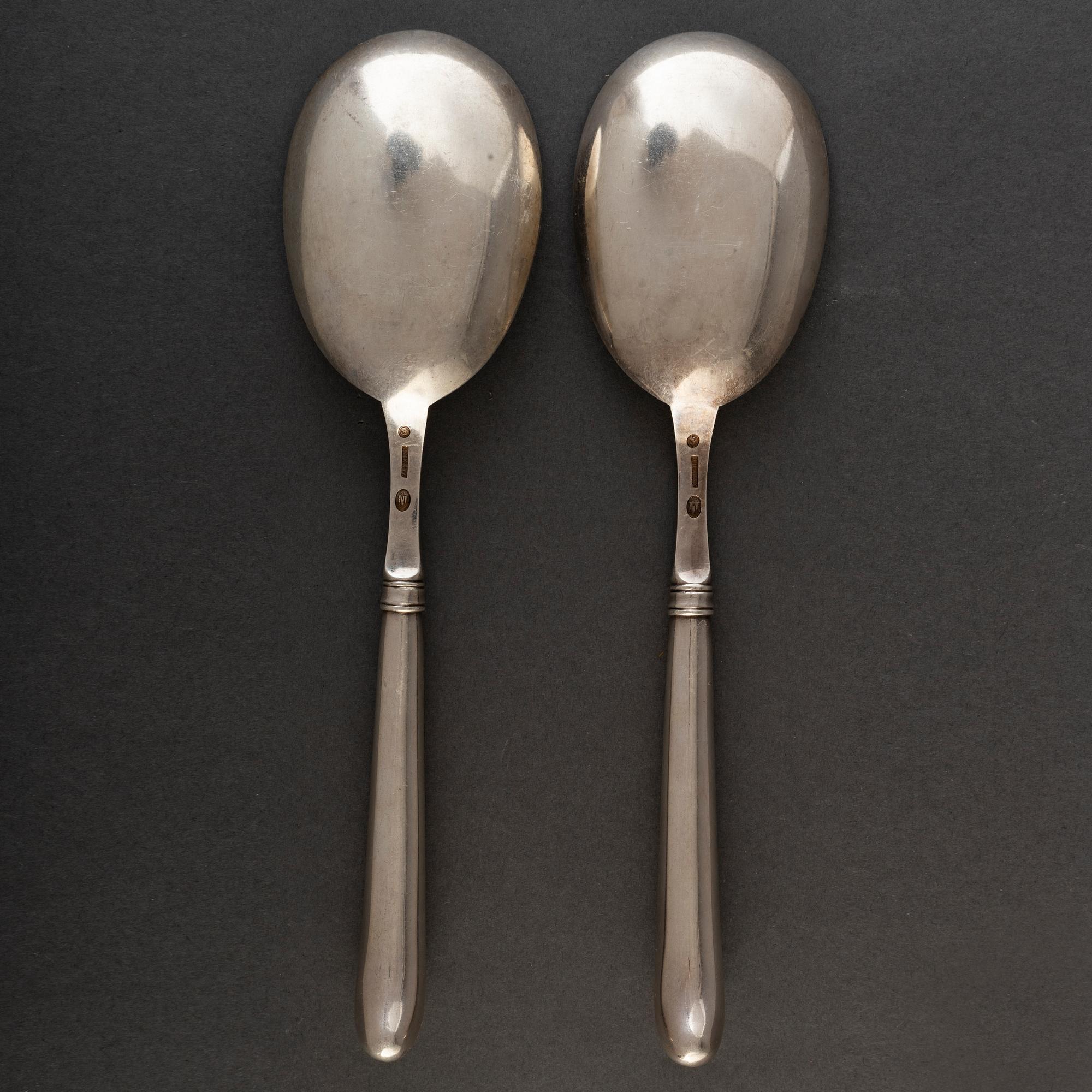 A pair of silver serving spoons, P Hertz, Copenhagen 1889.
