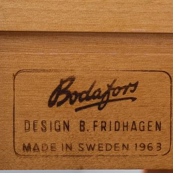 BOKHYLLA, 2 delad, Bertil Fridhagen, Bodafors 1963.