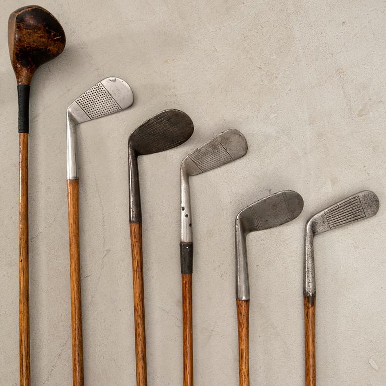 Golf clubs with bag Scotland first half of the 20th century.