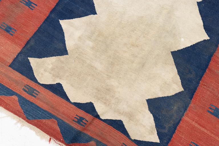 Rug, Kelim, 260 x 175 cm.