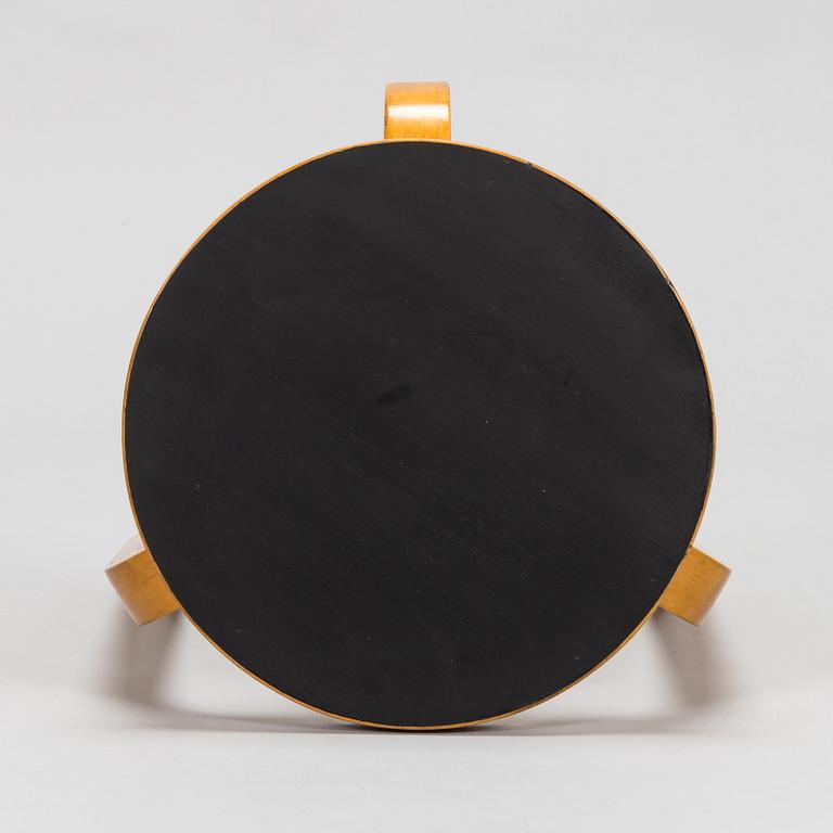 Alvar Aalto, amid 20th century 'K81' desk and '60' stool for O.Y. Huonekalu-ja Rakennustyötehdas A.B.