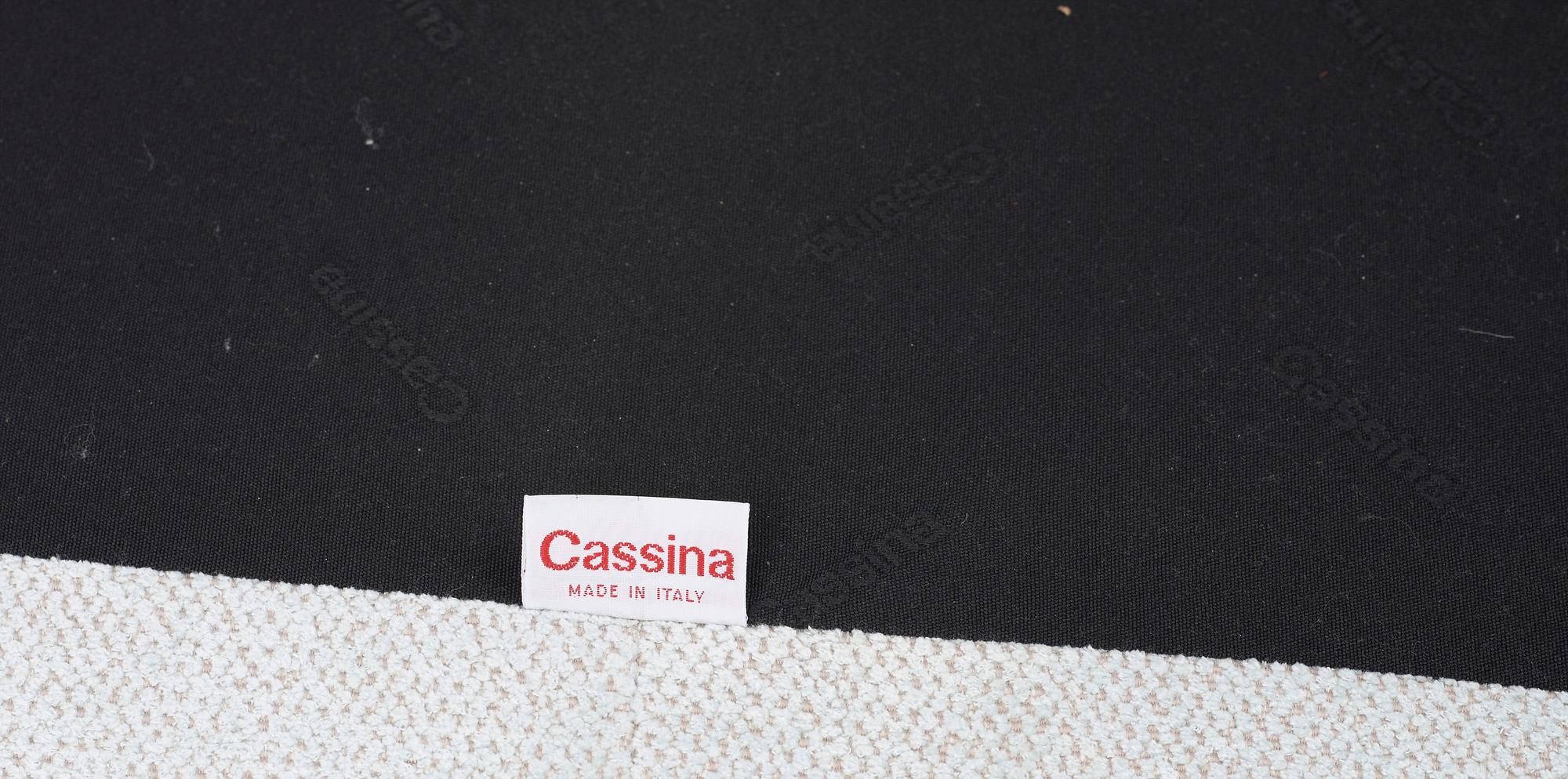 SOFFA, "Maralunga", Vico Magistretti för Cassina, Formgiven 1973.