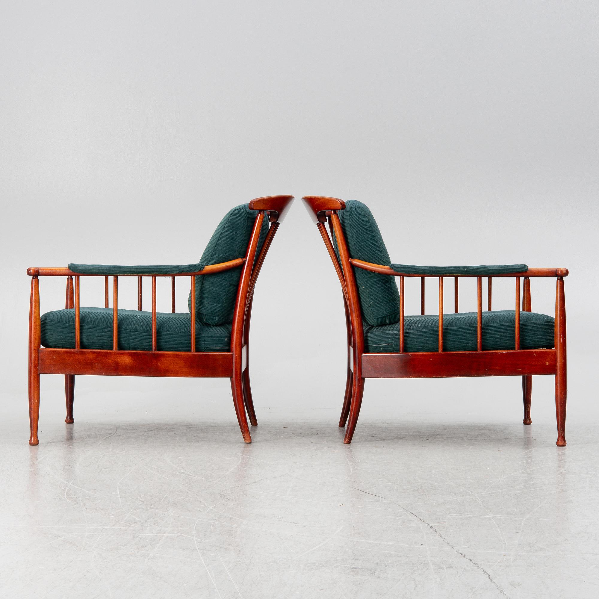 Kerstin Hörlin-Holmquist, a pair 'Skrindan' of easy chairs, OPE Möbel, second half of the 20th century.