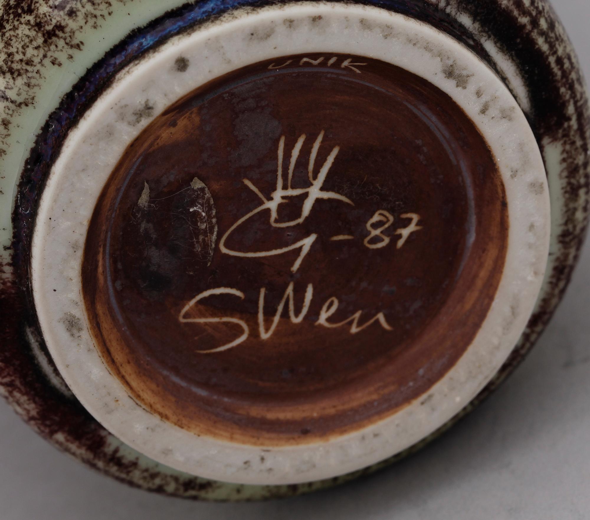 VAS, stengods, Sven Wejsfelt Gustavsberg. Sign o dat -87.