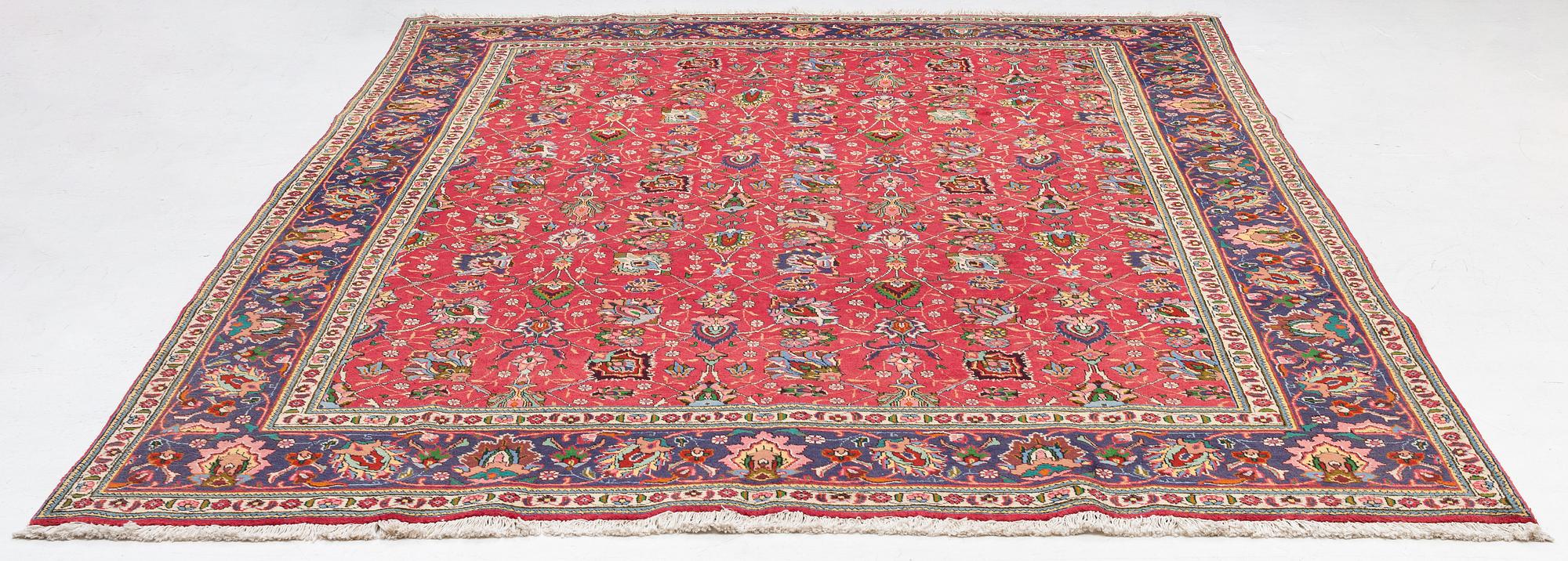 Rug, Tabriz, approx. 385 x 300 cm.