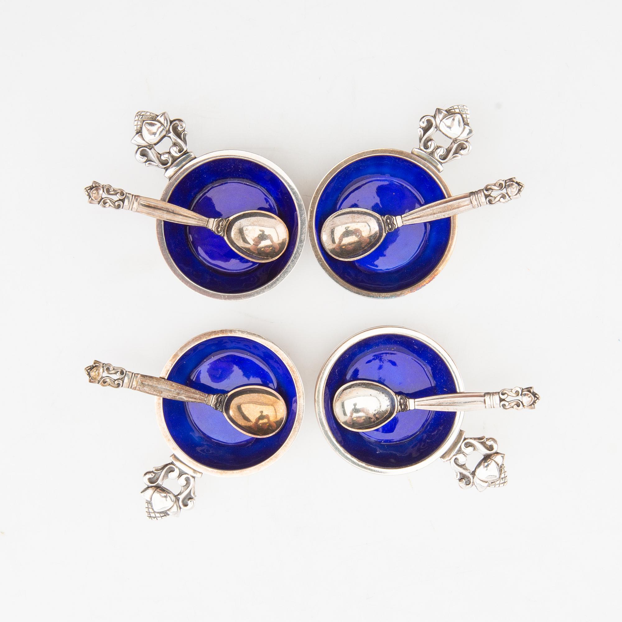 Johan Rohde, salt cellars 4 pcs and spoons "Konge/Achorn" sterling silver for Georg Jensen after 1945.