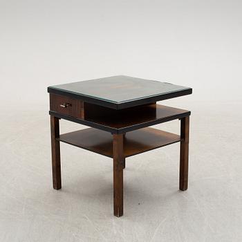 A 1930´s table.