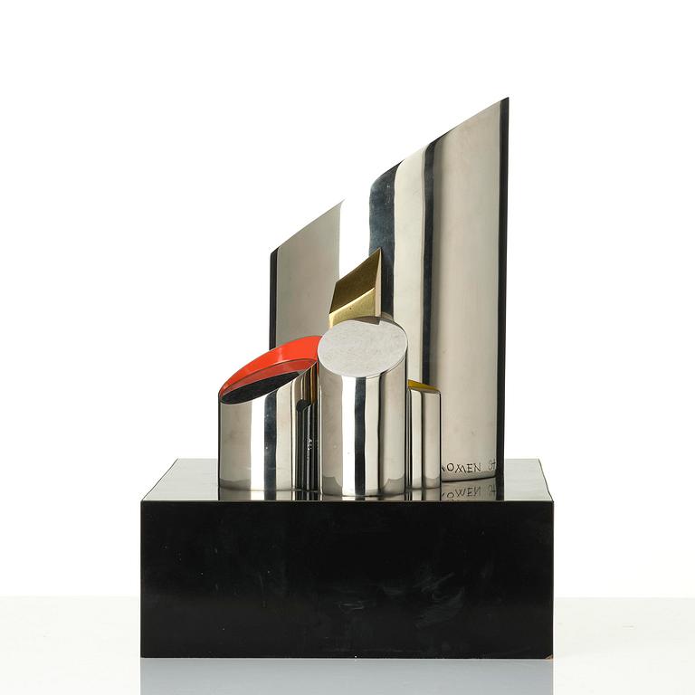 Karl Momen, "Babels Torn".