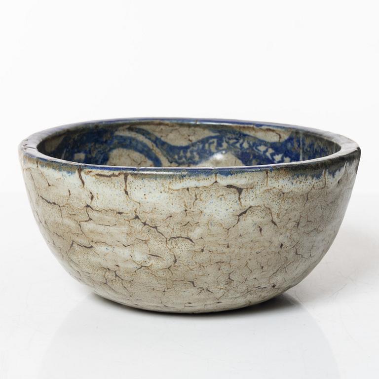 Åke Holm, skål, signerad.