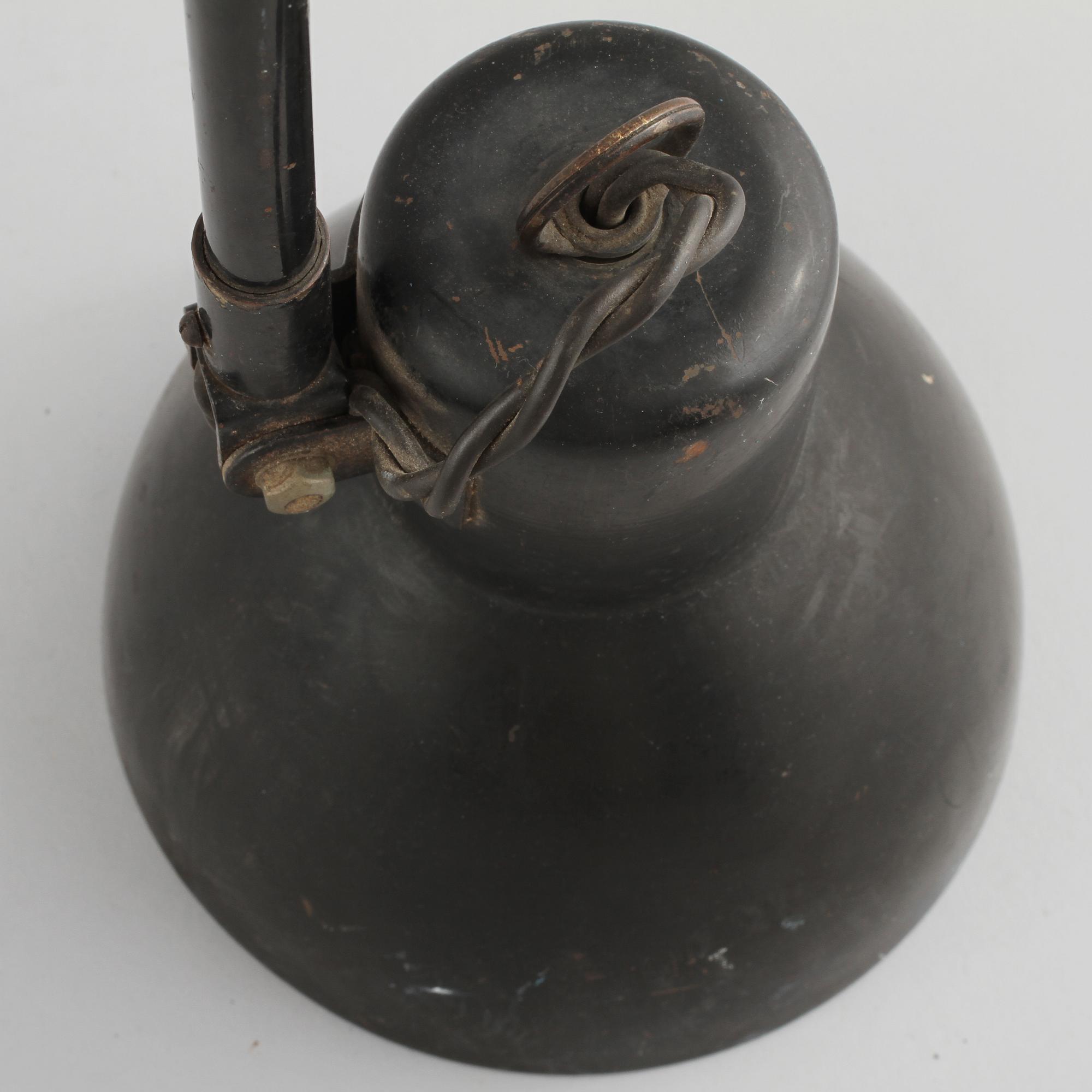 INDUSTRILAMPA, 1900-talets andra hälft.