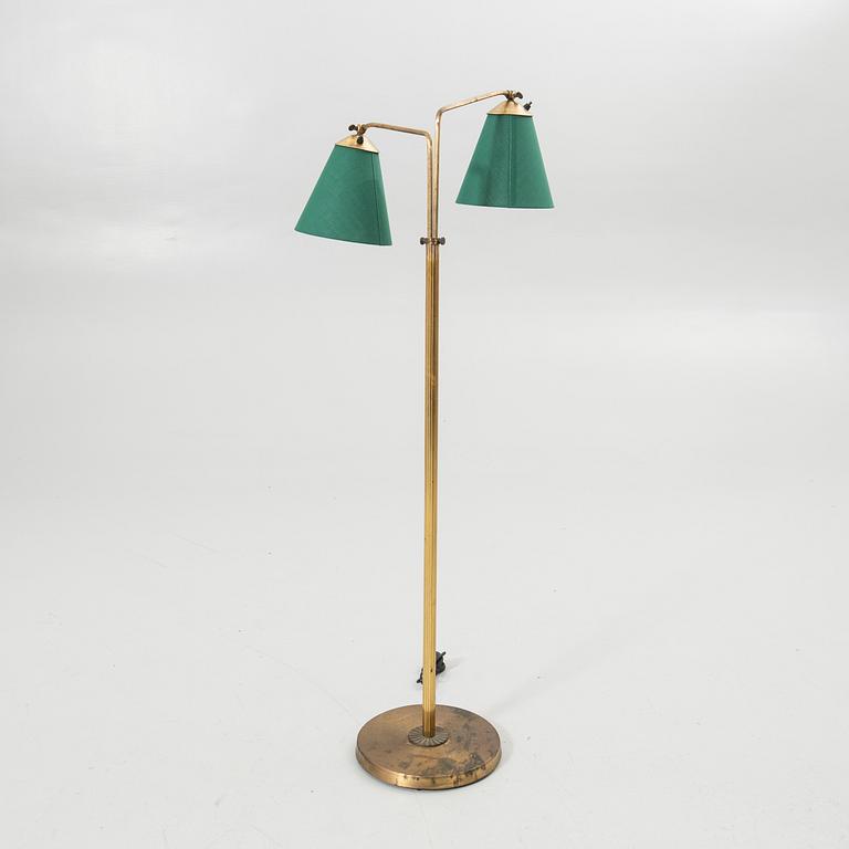 Golvlampa, 1900-talets mitt.