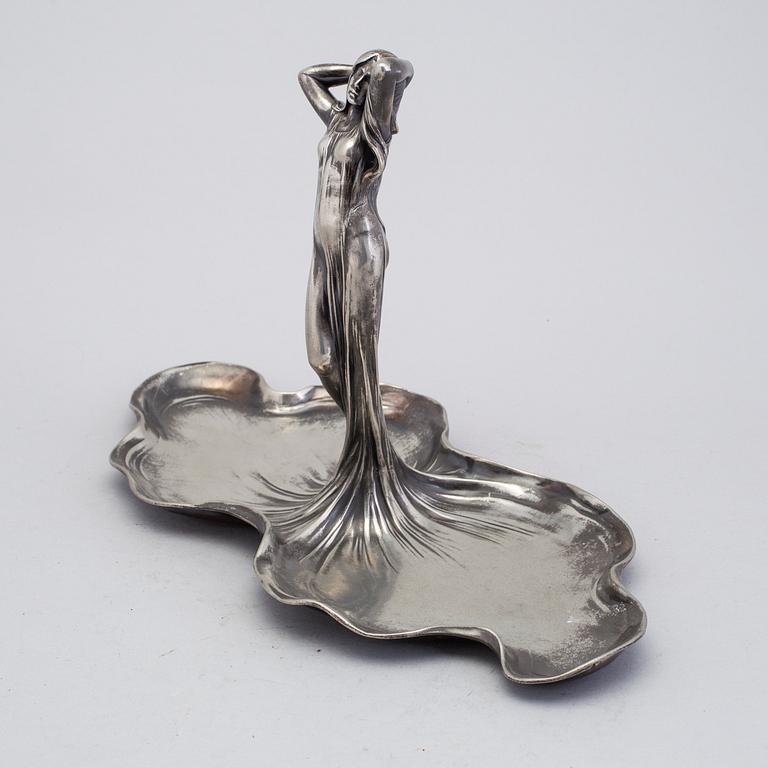 A bowl by WMF/Würtembergische Metallwarenfabrik, Germany, early 20th century.