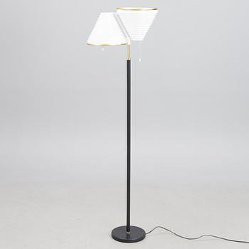 ALVAR AALTO, golvlampa, modell A 810, Valaisinpaja, 1980-tal.