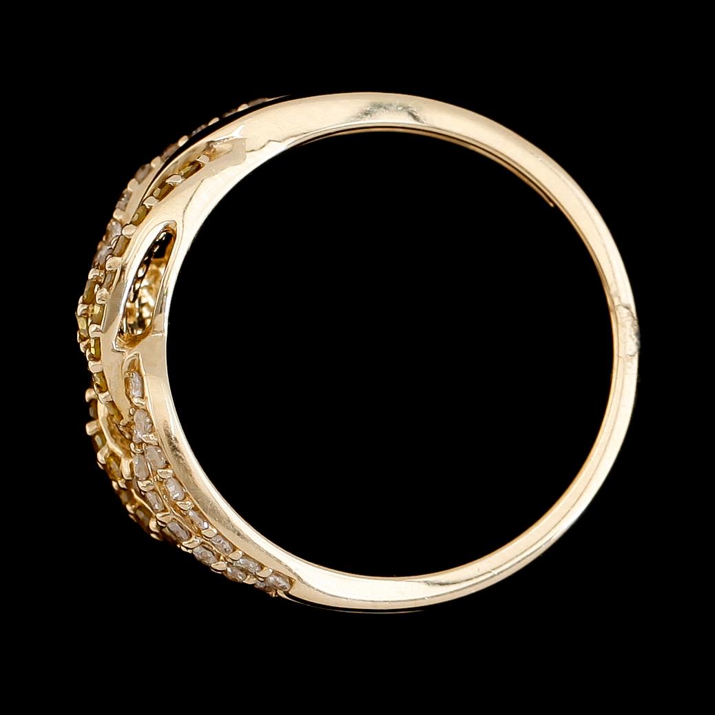 RING, 10K guld, vita och gula diamanter tot ca 0.51 ct.