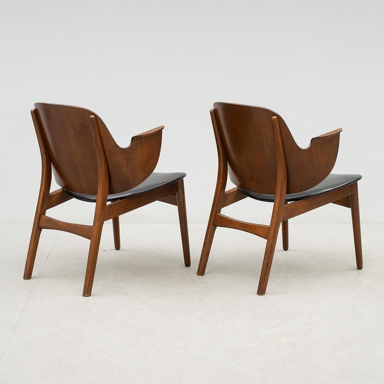 KARMSTOLAR, ett par, "107", Hans Olsen, Jorgensen Bramin furniture, Danmark.