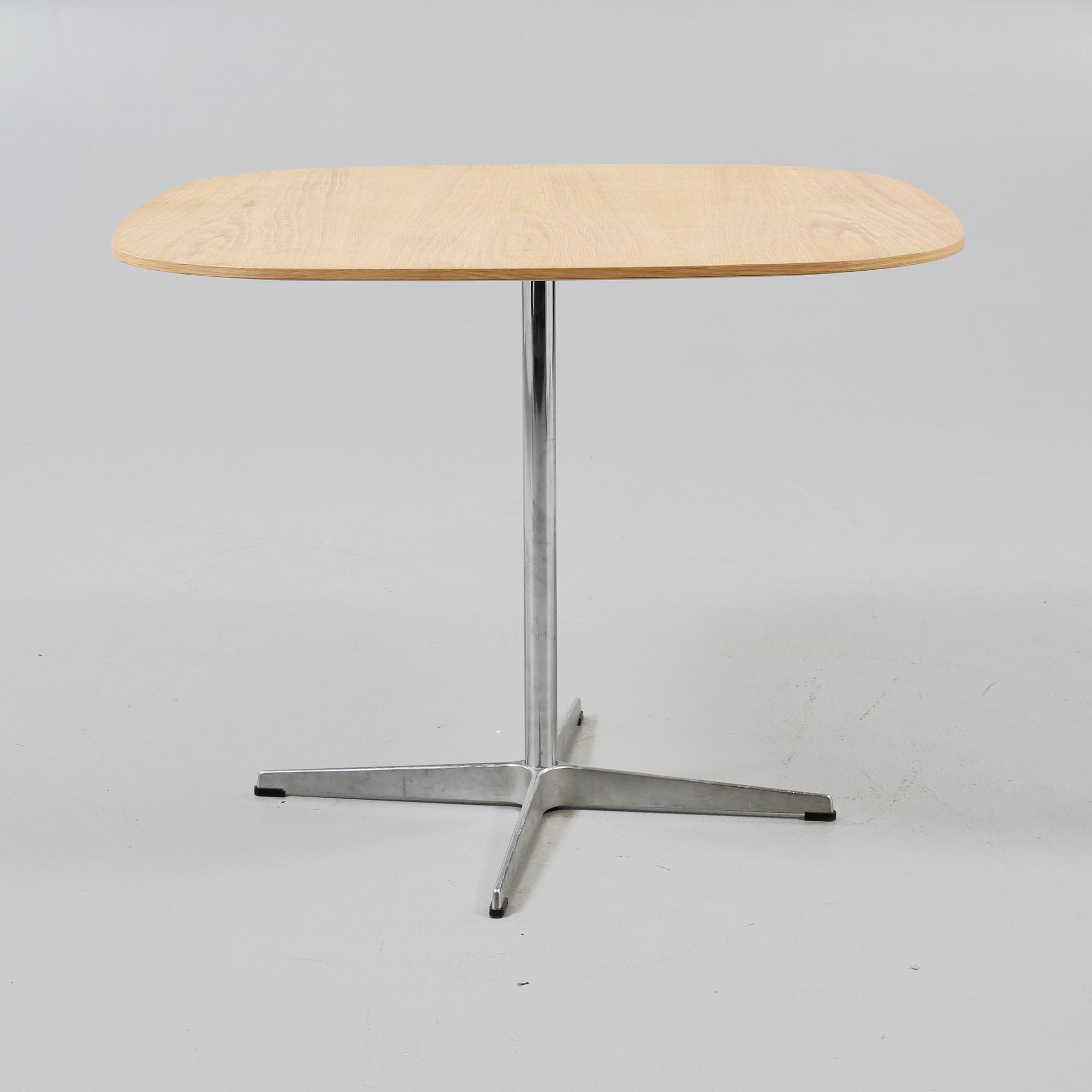 BORD, Arne Jacobsen, Fritz Hansen, Danmark, 1900-talets slut.