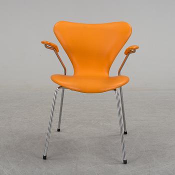 ARNE JACOBSEN, armchair, "Sjuan", Fritz Hansen, Danmark,