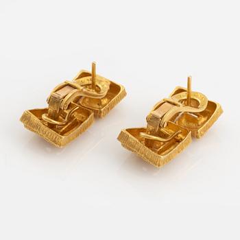A pair of 18K gold Maramenos & Pateras earrings.