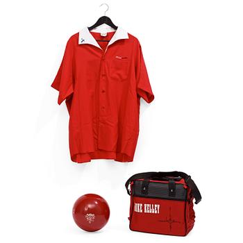 7. Mike Kelley, "Bowling Ball, Bag, shirt and catalogue", 1991.