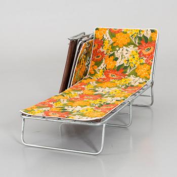 SOLSÄNGAR, ett par, 1960/70-tal.
