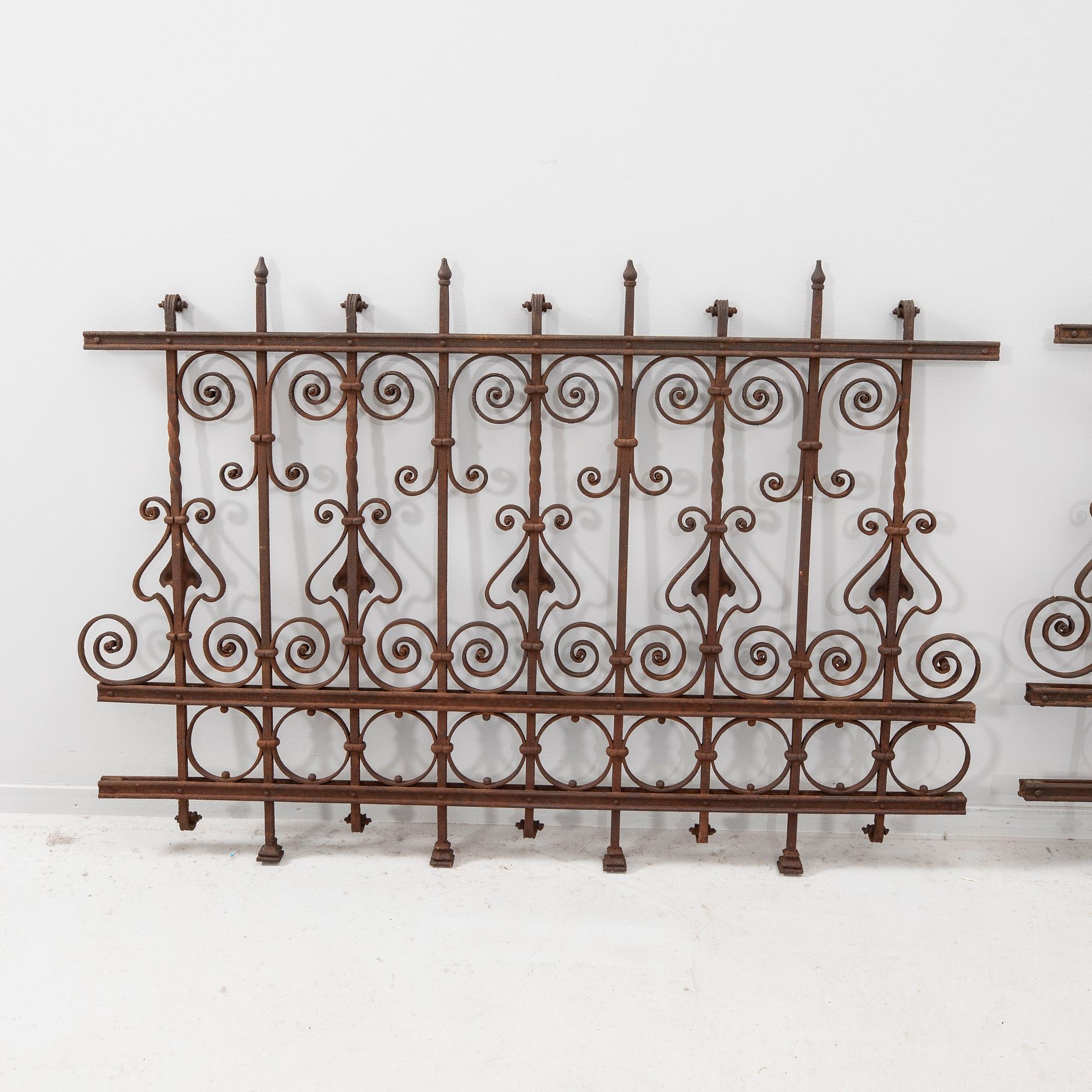 Fence sections 2 pcs and window grilles 2 pcs early 20th century.