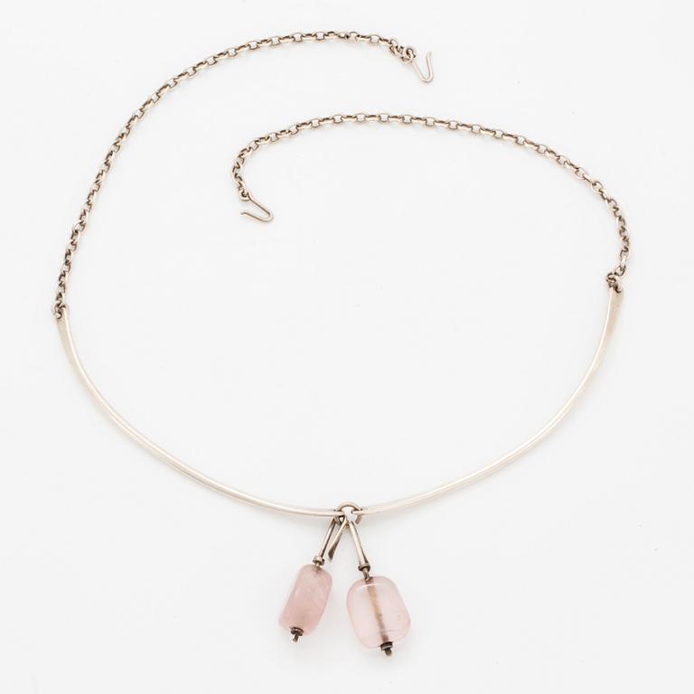 A Borgila silver and rose-quartz necklace.