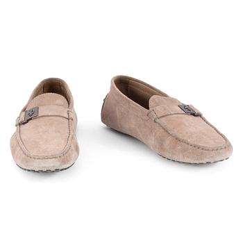 219. TOD'S, a pair of men´s grey suede loafers. Size 7.