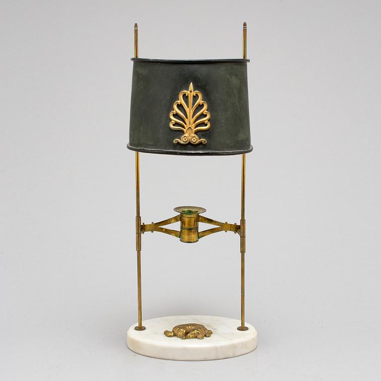 A late Gustavian-style table lamp, beginning of the 20th century.
