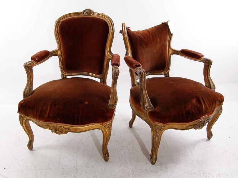 KARMSTOLAR, ett par, 1800/1900-tal.