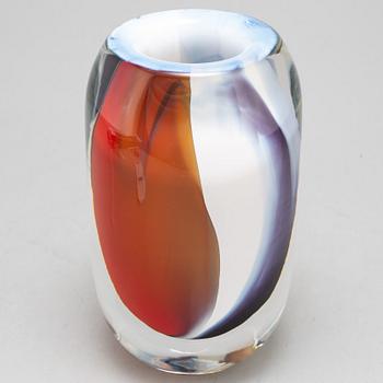 A glass vase by Mats Johansson, Målerås, signed and numbered 11/99.