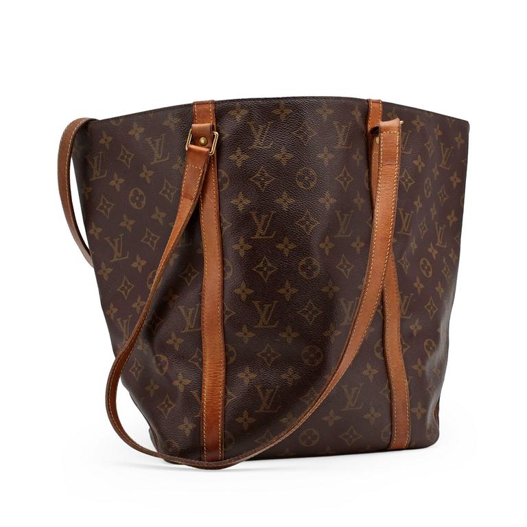 LOUIS VUITTON, a monogram canvas tote.