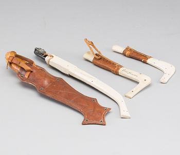 FOUR KNIVES FROM THE 20TH CENTURY.