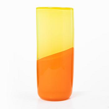 Anne Nilsson, A glass vase.