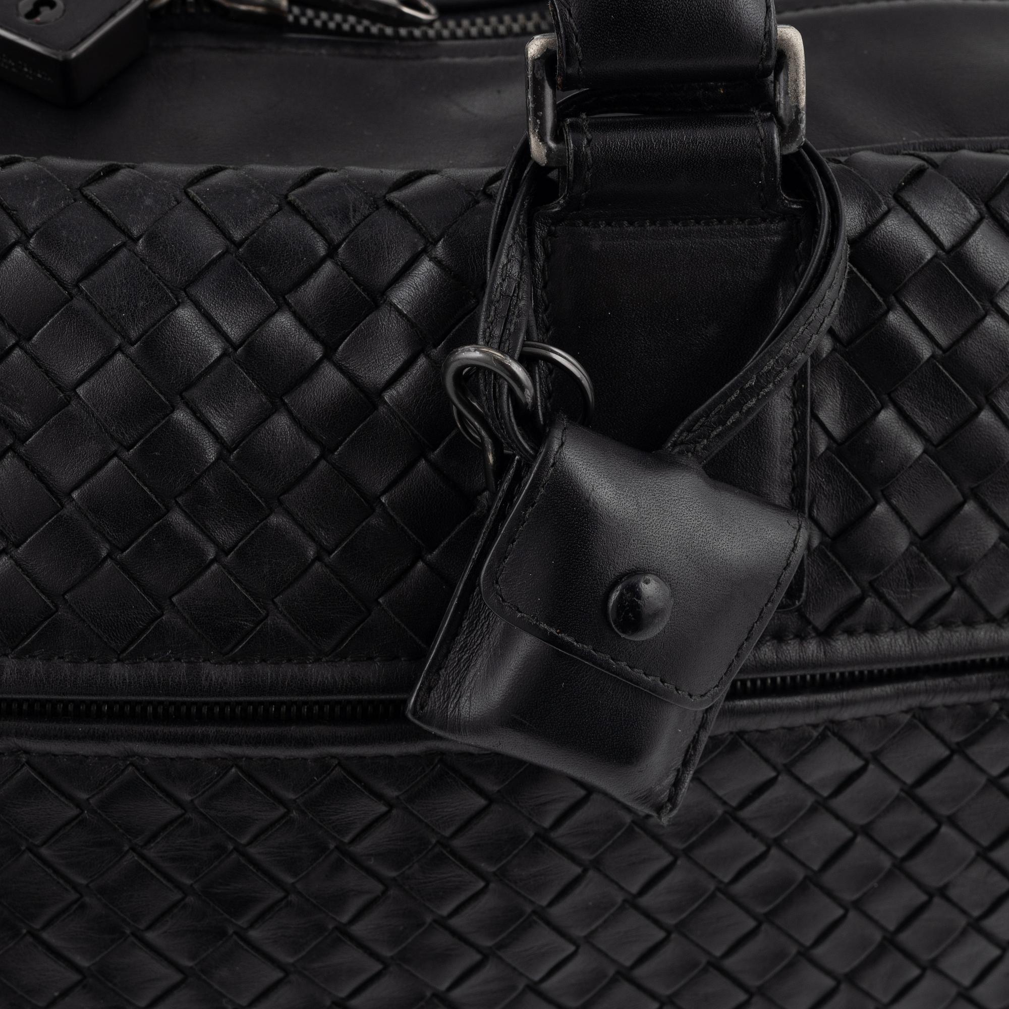 Bottega Veneta, a business bag.
