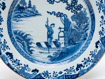 A pair of blue and white Chinese Export dishes, Qing dynasty, Qianlong (1736-95).