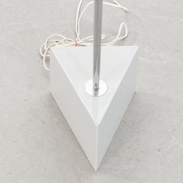 GOLVLAMPA, "Triggy " design Lars Bessfelt / Christian von Sydov, Ateljé lyktan AB, 1980-tal.