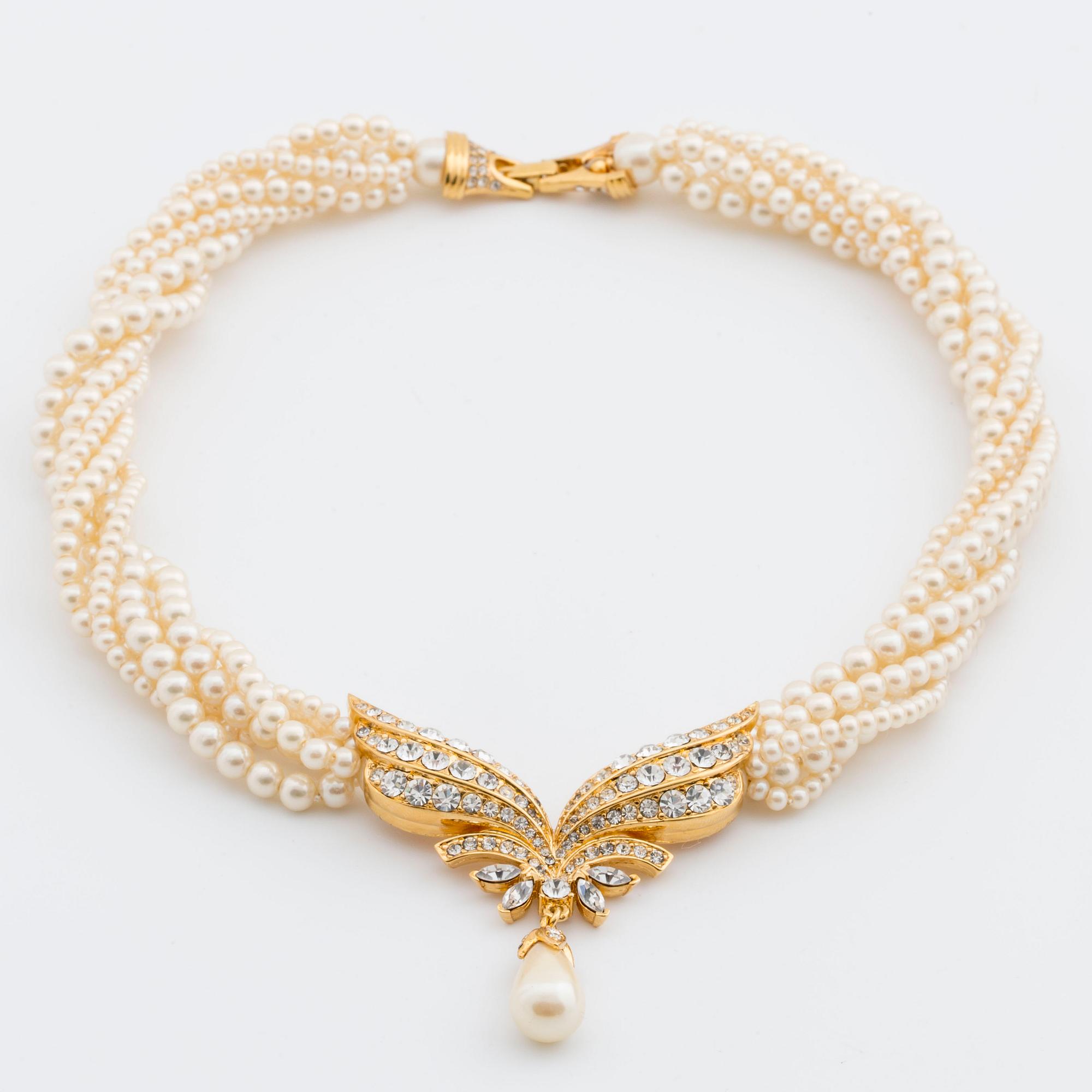 OSCAR DE LA RENTA, halsband och örhängen.
