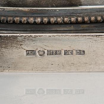 Kahvikalusto 3 osaa, hopea, Suomi 1919-20.