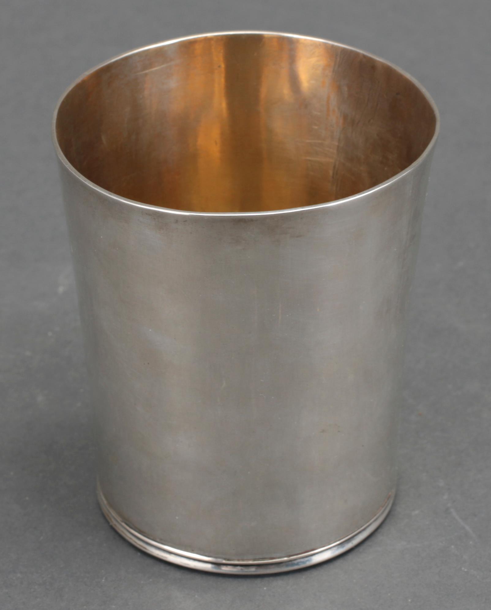 BÄGARE, silver, oidentifierad mästare, Stockholm, 1705. Vikt ca 68g.