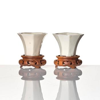 A set of two blanc-de-chine libation cups, Qing dynasty, Kangxi (1662-1722).