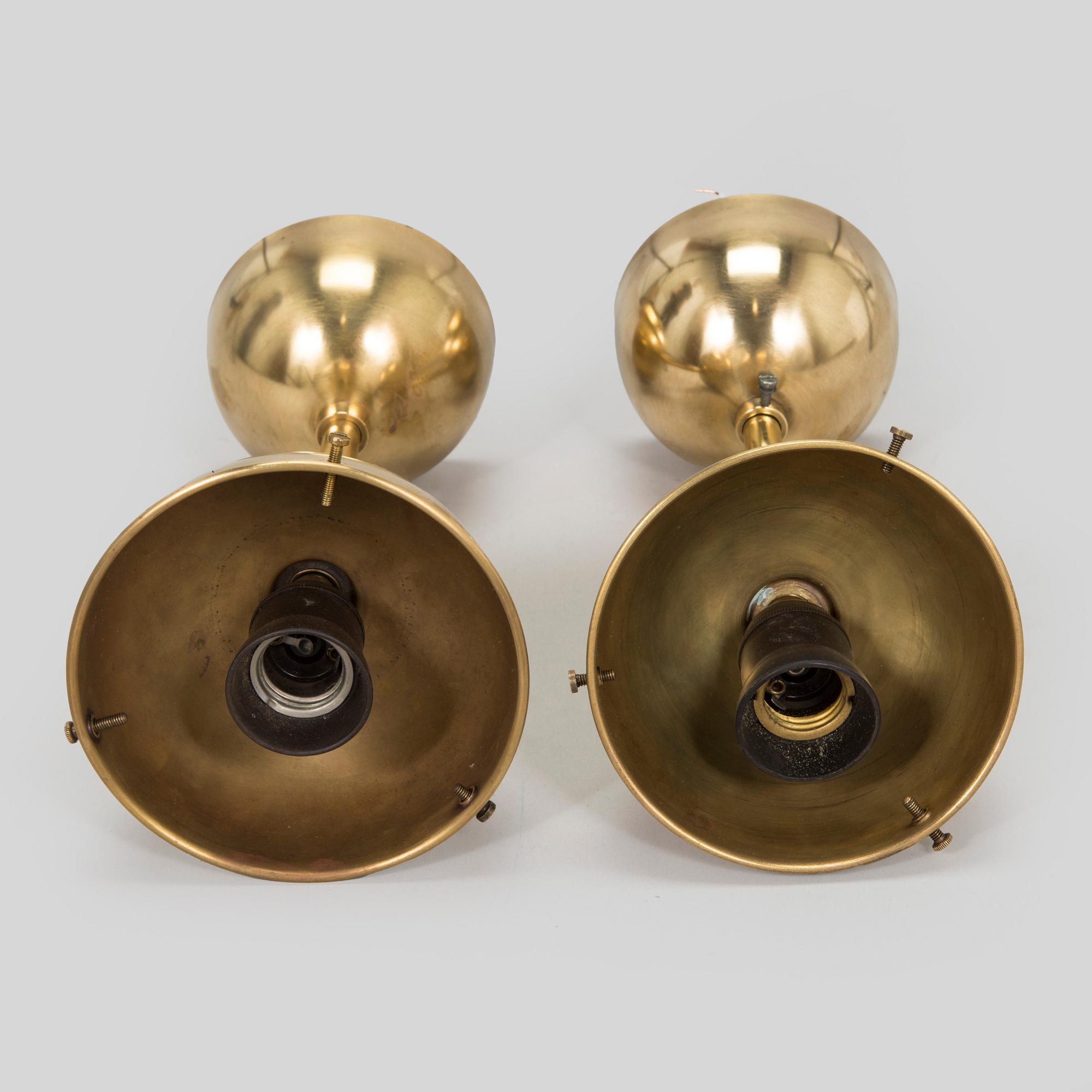 A pair of 1930s/40s pendant lights.