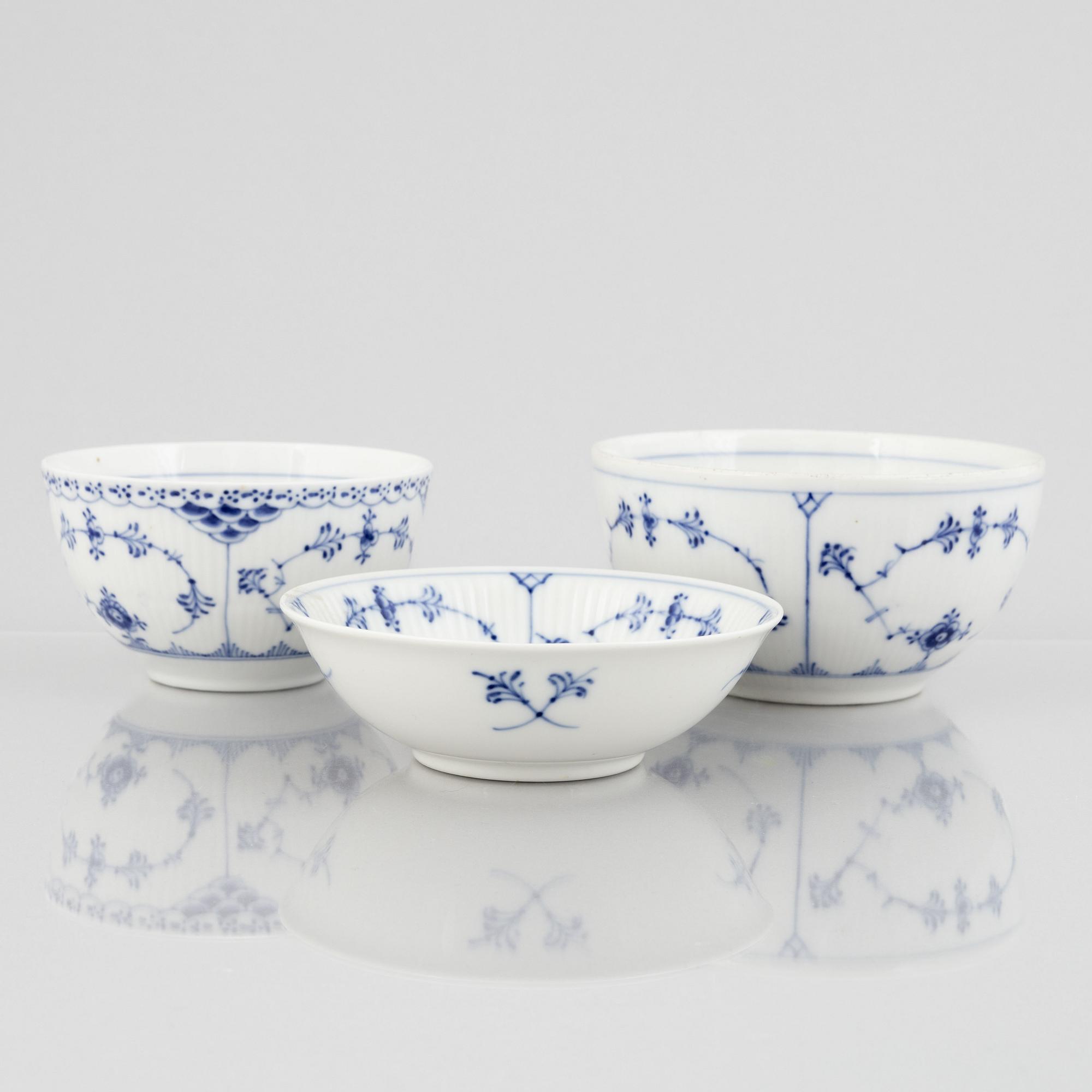 A group of three 'Blue Fluted' porcelain bowls, Royal Copenhagen, model '211', '592', '2302', 1893-1923 and 1950-60's.