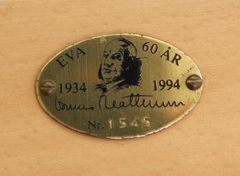 VILSTOL, "Eva", Bruno Mathsson, numrerad jubileumsutgåva 1994, brickmärkt.