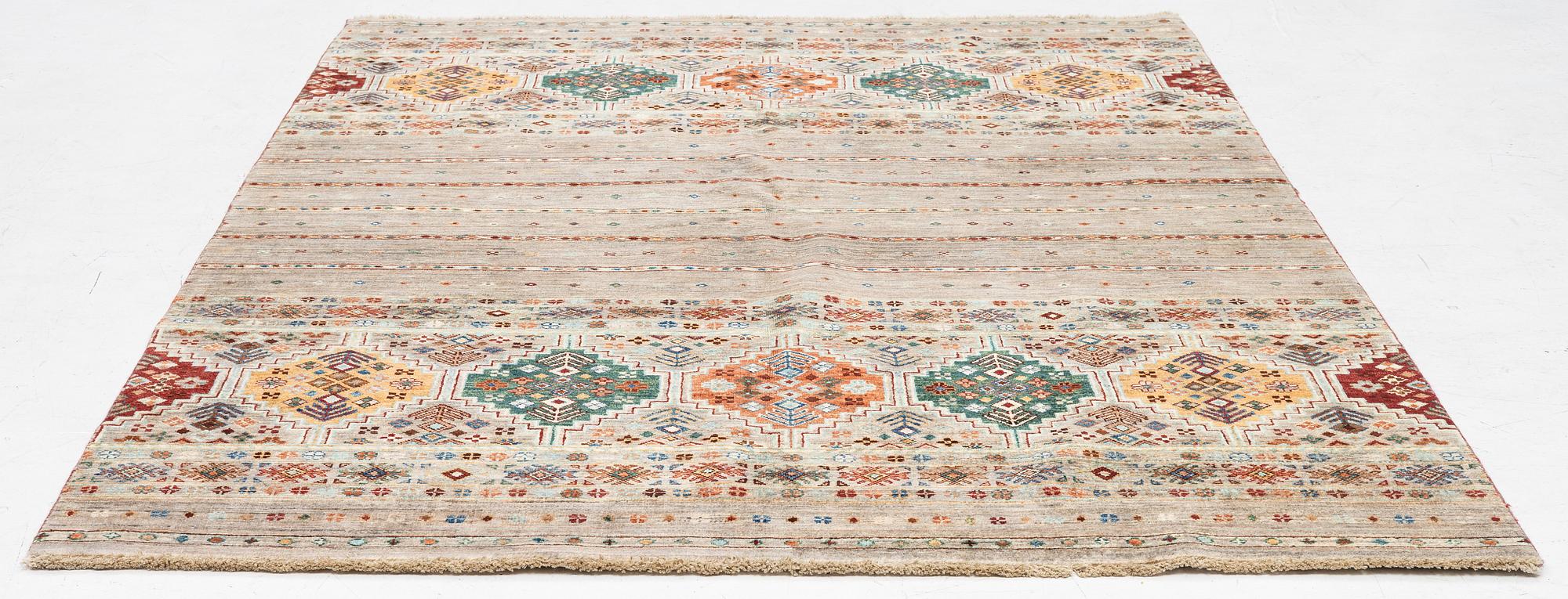 Carpet, modern, Afghanistan/Pakistan, 238 x 170 cm.