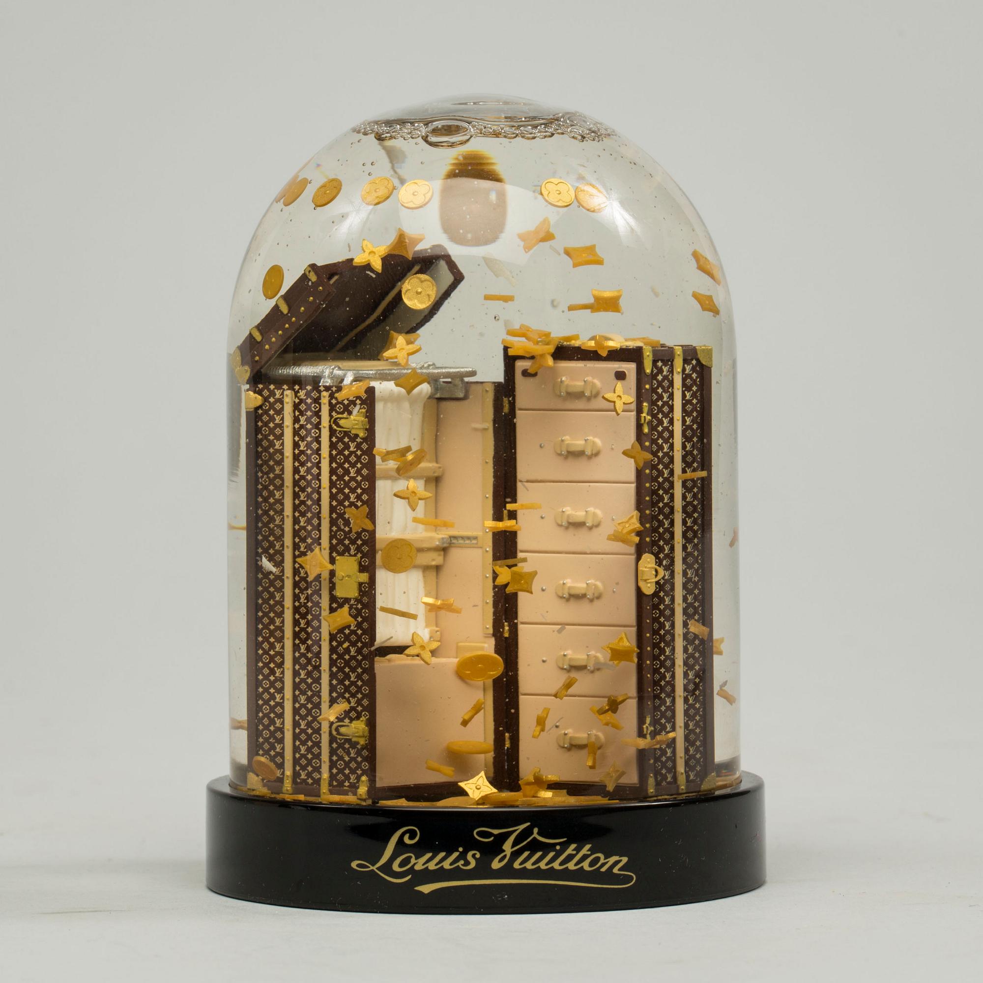 BREVPRESS, Louis Vuitton.