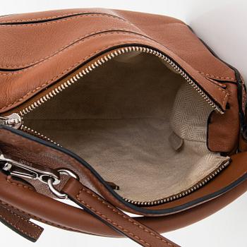 Loewe, väska, "Puzzle Mini".